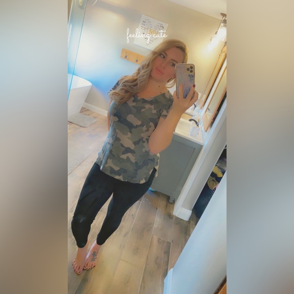 Meet your Posher, Kalynn - Picture 5 of 7